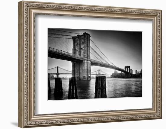 Brooklyn Bridge Sunrise-Martin Froyda-Framed Photographic Print