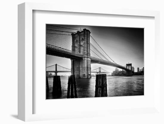 Brooklyn Bridge Sunrise-Martin Froyda-Framed Photographic Print