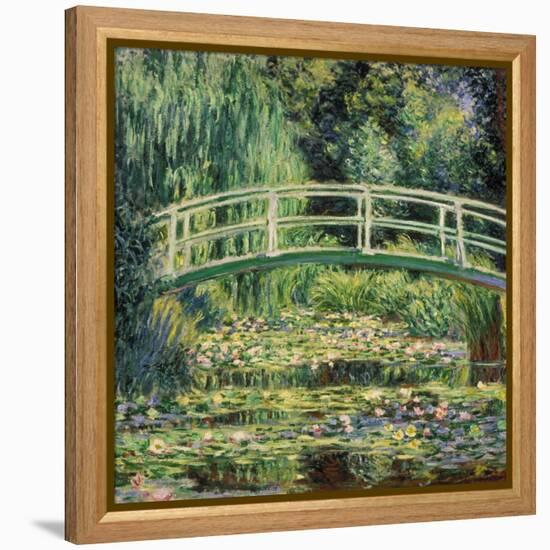 Bruecke in Monets Garten Mit Weissen Seerosen, 1899-Claude Monet-Framed Premier Image Canvas