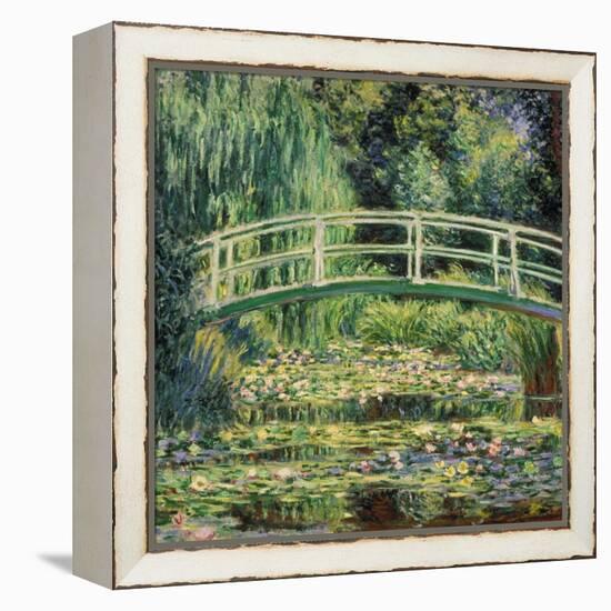 Bruecke in Monets Garten Mit Weissen Seerosen, 1899-Claude Monet-Framed Premier Image Canvas