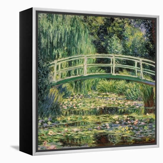 Bruecke in Monets Garten Mit Weissen Seerosen, 1899-Claude Monet-Framed Premier Image Canvas