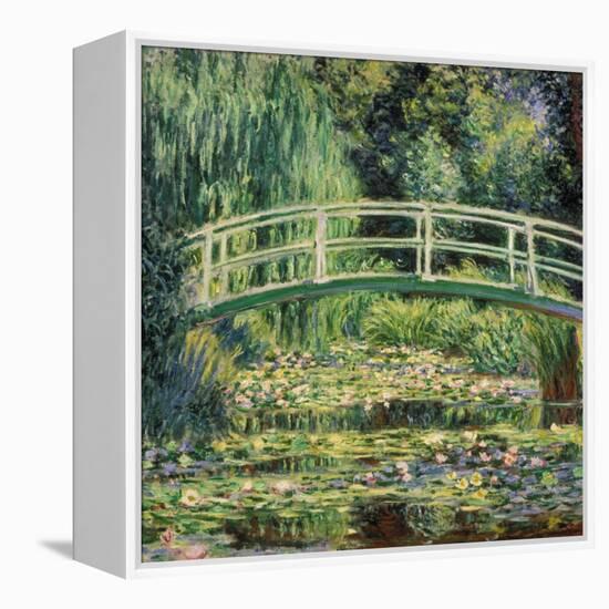 Bruecke in Monets Garten Mit Weissen Seerosen, 1899-Claude Monet-Framed Premier Image Canvas