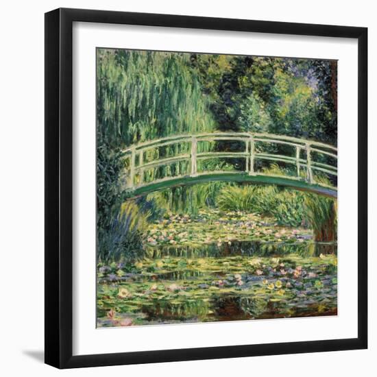 Bruecke in Monets Garten Mit Weissen Seerosen, 1899-Claude Monet-Framed Giclee Print