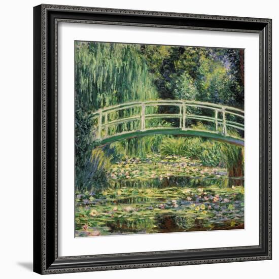 Bruecke in Monets Garten Mit Weissen Seerosen, 1899-Claude Monet-Framed Giclee Print