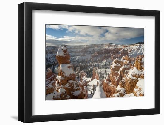 Bryce Canyon Amphitheater, Bryce Canyon NP in Snow, Utah-Howie Garber-Framed Photographic Print