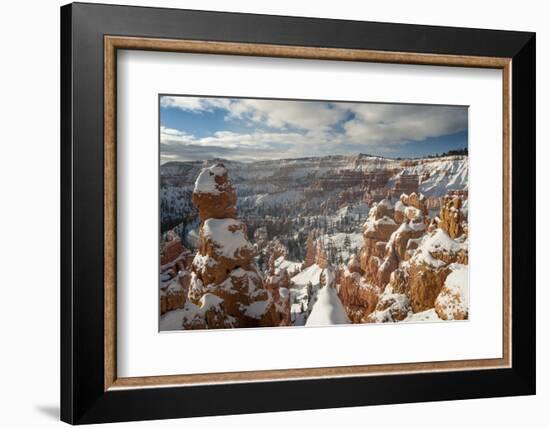 Bryce Canyon Amphitheater, Bryce Canyon NP in Snow, Utah-Howie Garber-Framed Photographic Print