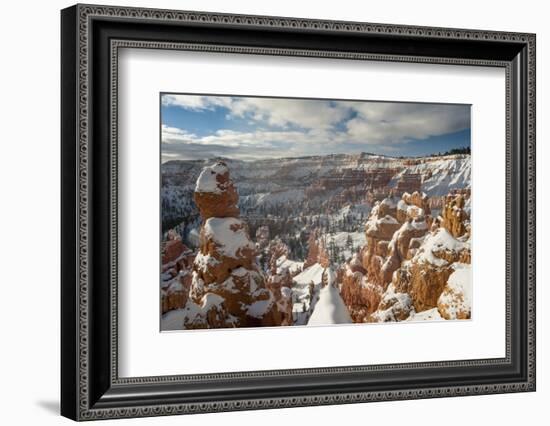 Bryce Canyon Amphitheater, Bryce Canyon NP in Snow, Utah-Howie Garber-Framed Photographic Print