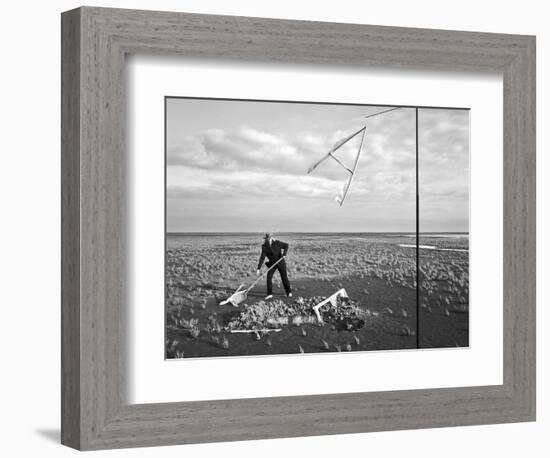 Buchstaben 6, 2015-Jaschi Klein-Framed Photographic Print