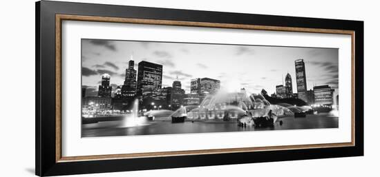 Buckingham Fountain, Grant Park, Chicago, Illinois, USA-null-Framed Photographic Print