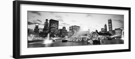 Buckingham Fountain, Grant Park, Chicago, Illinois, USA-null-Framed Photographic Print