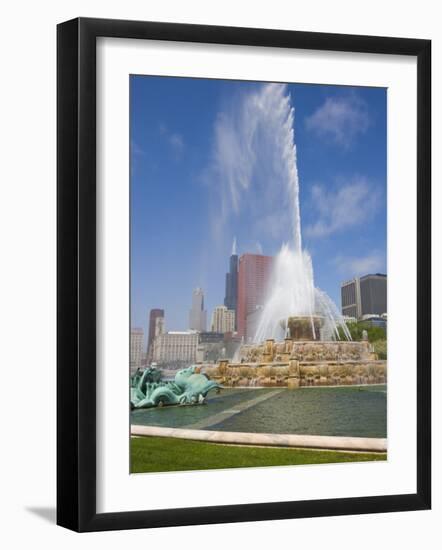 Buckingham Fountain in Grant Park, Chicago, Illinois, United States of America, North America-Amanda Hall-Framed Photographic Print