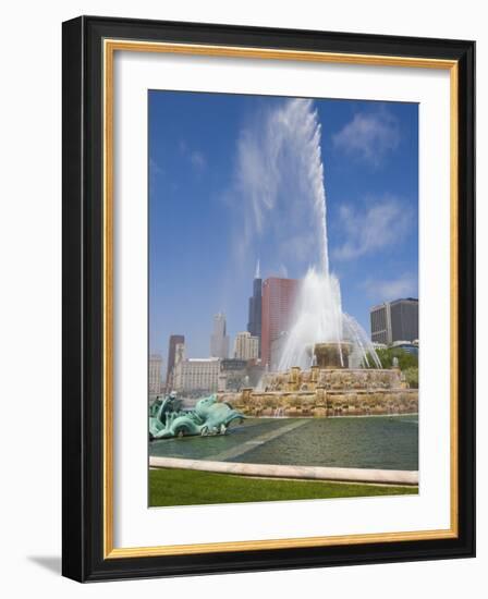 Buckingham Fountain in Grant Park, Chicago, Illinois, United States of America, North America-Amanda Hall-Framed Photographic Print