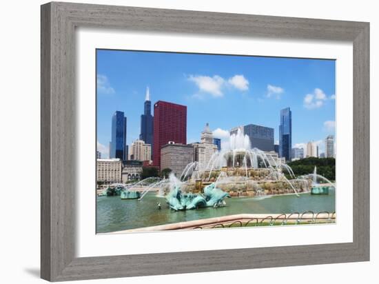 Buckingham Fountain-Jessica Levant-Framed Photographic Print