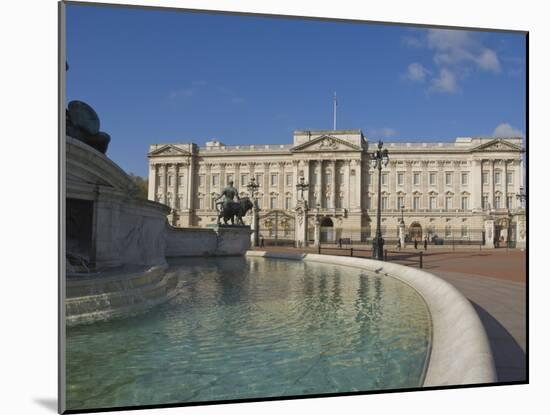 Buckingham Palace, London, England, United Kingdom, Europe-James Emmerson-Mounted Photographic Print