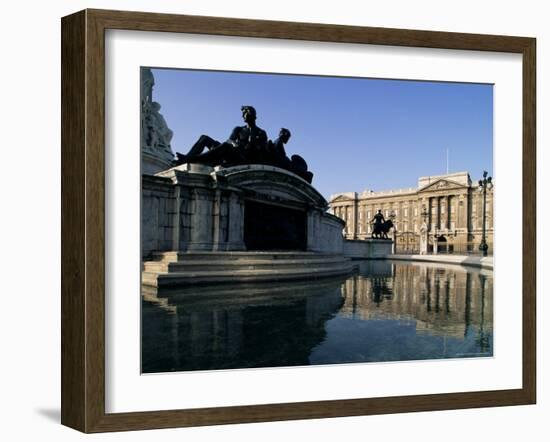 Buckingham Palace, London, England, United Kingdom-Adam Woolfitt-Framed Photographic Print