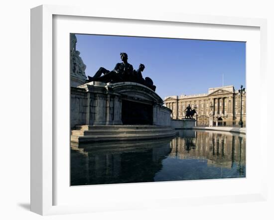 Buckingham Palace, London, England, United Kingdom-Adam Woolfitt-Framed Photographic Print