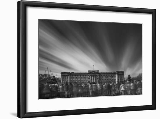 Buckingham Palace S1 BW-Moises Levy-Framed Photographic Print