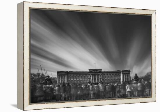 Buckingham Palace S1 BW-Moises Levy-Framed Premier Image Canvas