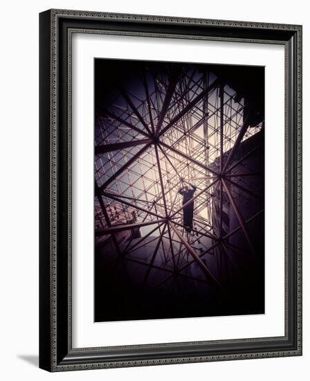 Buckminster Fuller Explaining Principles of Dymaxion Building-Yale Joel-Framed Photographic Print