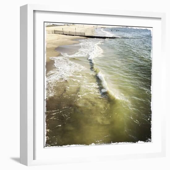 Buckroe Beach I-Alicia Ludwig-Framed Photographic Print