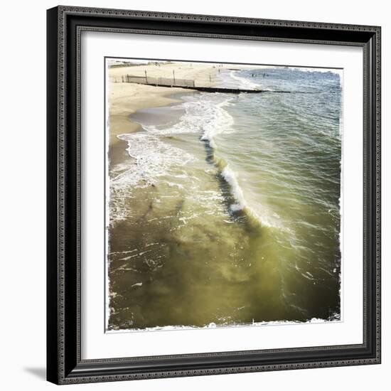 Buckroe Beach I-Alicia Ludwig-Framed Photographic Print