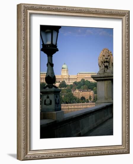 Budapest, Hungary-Oliviero Olivieri-Framed Photographic Print