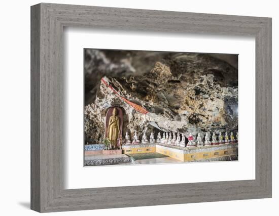 Buddha Images in Kaw Ka Thawng Caves, Hpa An, Kayin State (Karen State), Myanmar (Burma), Asia-Matthew Williams-Ellis-Framed Photographic Print