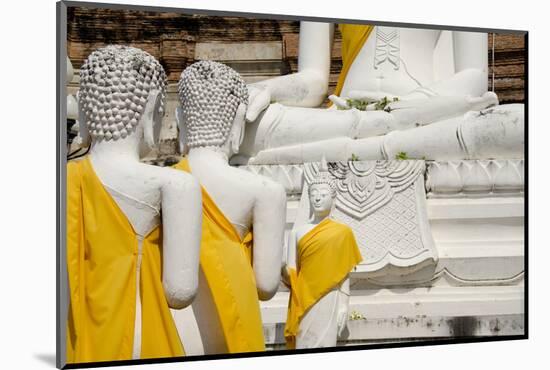 Buddha Statue, Wat Phra Chao Phya-Thai, Ayutthaya, Thailand-Cindy Miller Hopkins-Mounted Photographic Print