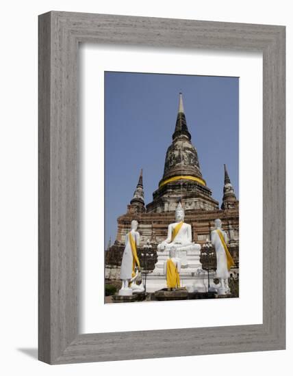 Buddha Statue, Wat Phra Chao Phya-Thai, Ayutthaya, Thailand-Cindy Miller Hopkins-Framed Photographic Print