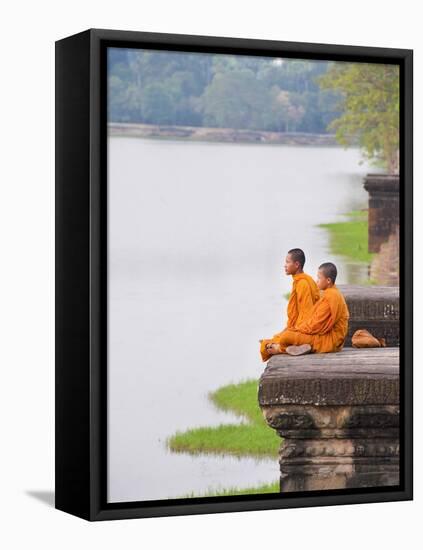 Buddhist Monks Sitting at Angkor Wat Temple, Angkor, UNESCO World Heritage Site, Cambodia-Matthew Williams-Ellis-Framed Premier Image Canvas