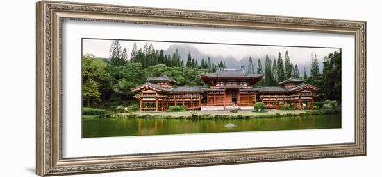 Buddhist Temple with Mountain in the Background, Byodo-In Temple, Koolau Range, Oahu, Hawaii, Usa-null-Framed Photographic Print