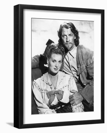 BUFFALO BILL, 1944 directed by WILLIAM WELLMAN Maureen O'Hara and Joel McCrea (b/w photo)-null-Framed Photo