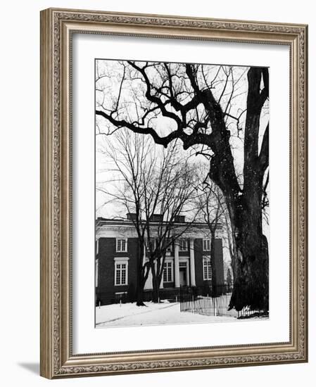 Building on Campus of St. John's College, Annapolis, Maryland-Alfred Eisenstaedt-Framed Photographic Print