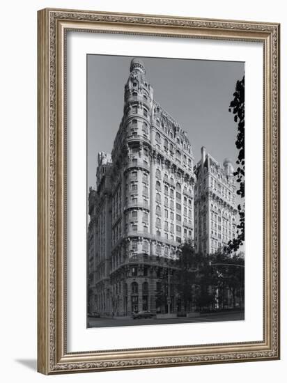 Building-Chris Bliss-Framed Photographic Print