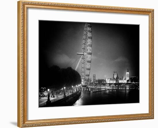 Buildings in London-Craig Roberts-Framed Photographic Print