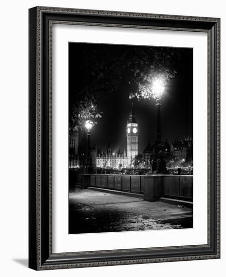 Buildings in London-Craig Roberts-Framed Photographic Print