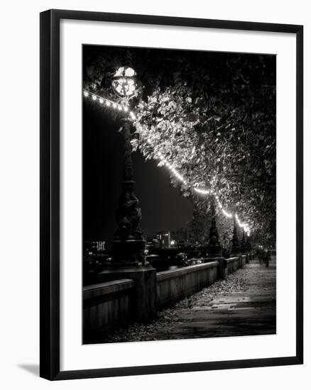 Buildings in London-Craig Roberts-Framed Photographic Print