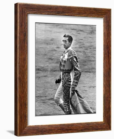 Bullfighter Manolete Accepting Applause of Crowd After Dispatching his Second Bull of the Afternoon-Tony Linck-Framed Photographic Print