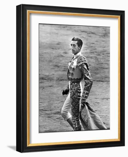 Bullfighter Manolete Accepting Applause of Crowd After Dispatching his Second Bull of the Afternoon-Tony Linck-Framed Photographic Print