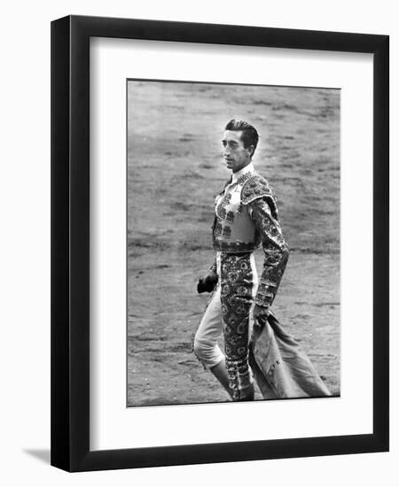 Bullfighter Manolete Accepting Applause of Crowd After Dispatching his Second Bull of the Afternoon-Tony Linck-Framed Photographic Print