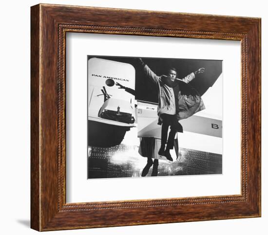 Bullitt-null-Framed Photo