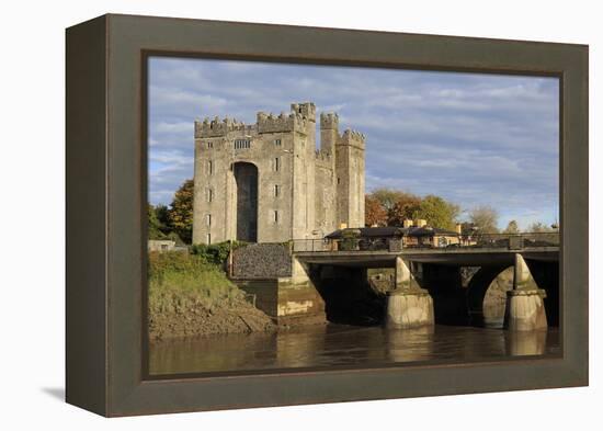 Bunratty Castle, County Clare, Munster, Republic of Ireland, Europe-Richard Cummins-Framed Premier Image Canvas