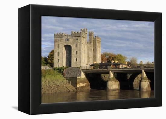 Bunratty Castle, County Clare, Munster, Republic of Ireland, Europe-Richard Cummins-Framed Premier Image Canvas