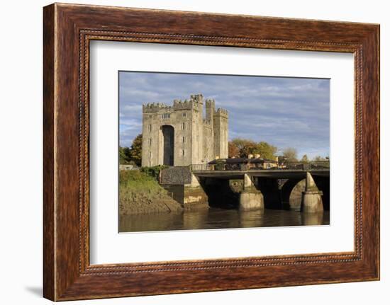 Bunratty Castle, County Clare, Munster, Republic of Ireland, Europe-Richard Cummins-Framed Photographic Print