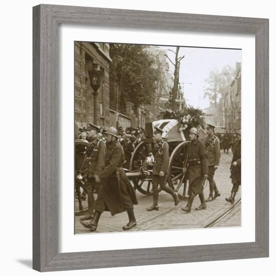 Burial of Edith Cavell, Brussels, Belgium, 1915-Unknown-Framed Photographic Print