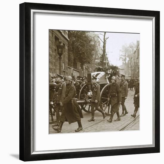 Burial of Edith Cavell, Brussels, Belgium, 1915-Unknown-Framed Photographic Print