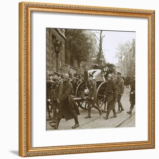 Burial of Edith Cavell, Brussels, Belgium, 1915-Unknown-Framed Photographic Print