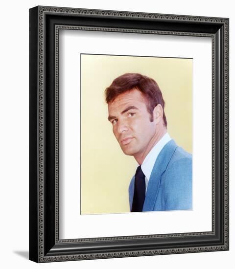 Burt Reynolds - Dan August-null-Framed Photo