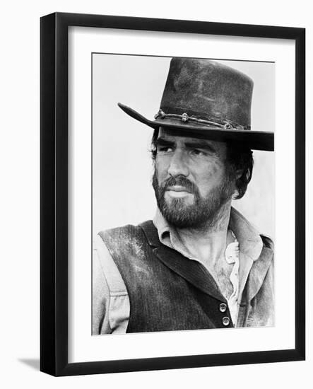 Burt Reynolds, the Man Who Loved Cat Dancing, 1973-null-Framed Photographic Print