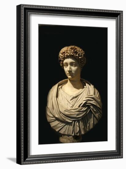 Bust of Julia the elder, daughter of Emperor Augustus (39 BC - 14 AD)-Werner Forman-Framed Giclee Print